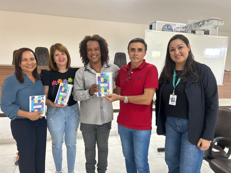 Professora r de Fartura vence Prêmio  Educação Digital